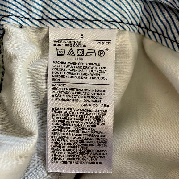 Old Navy Shorts - Picture 5 of 6